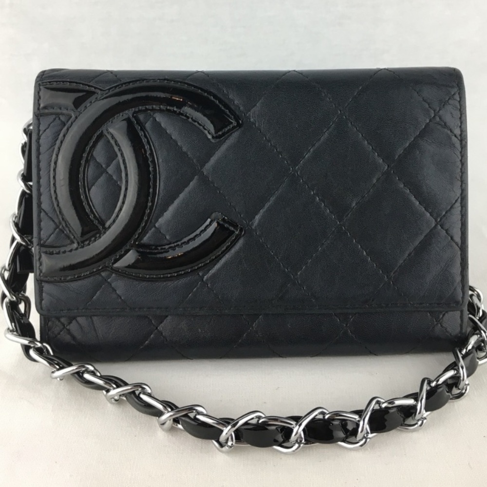Authentic Vintage CHANEL Cambon Walket